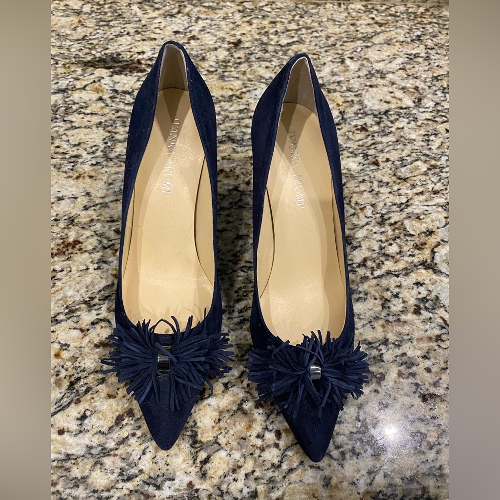 Ivanka Trump navy suede 3” heels with tassel. Size 7.5